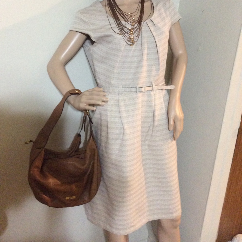 Karin Stevens dress